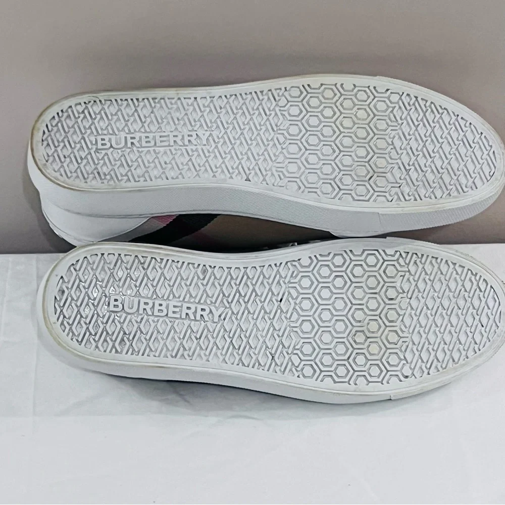 Burberry New Salmon Low Top Tessuto Check  Sneakers - Picture 7 of 7
